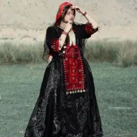 مدلینگ عکاسی (لباس مجلسی و محلی)