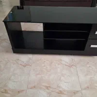 میز تلویزیون چوب وشیشه