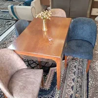 میز غذا خوری سالم و شیک