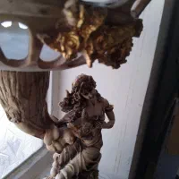 آبنما قدیمی ومیوه خوری فرشته