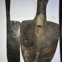 ۲عدد ابزار خیلی کهنه عتیقه