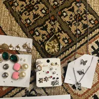 گوشواره و گردنبند|بدلیجات|کرج, فاز ۳ گوهردشت|دیوار