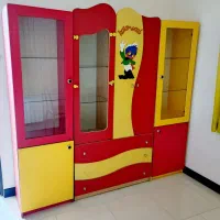 ست کمد سه تیکه و میز و تحریربچه (دست ساز)