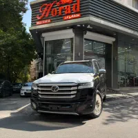 لندکروز vxr فول عمان صفر مدل ۲۰۲۶