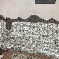 مبل سلطنتی چوبی ۹ نفره با ۳ میز و روکش پارچه ای|مبلمان خانگی و میز عسلی|تبریز, |دیوار