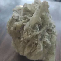 سنگ راف سلستین 1 کیلو گرم قیمت پایه 1.5 میلیون