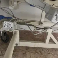 تخت بیمار سه شکن