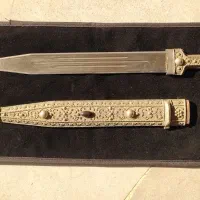 خنجر روسی ، گرجی|کلکسیون اشیاء عتیقه|تهران, میدان ولیعصر|دیوار