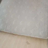 تخت دو طبقه آهنی