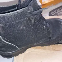 پوتین|کیف، کفش، کمربند|گرگان, |دیوار