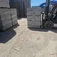 به یک نفر کارگر جهت کار در بلوک زنی نیازمندیم