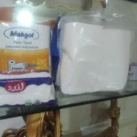 تعدادی دستمال کاغذی و دستشویی|مواد شوینده و دستمال کاغذی|تهران, تهرانپارس شرقی|دیوار