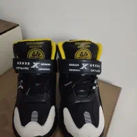 کفش پسرانه نو نو|کیف، کفش، کمربند|نیشابور, سرآب کوشک|دیوار