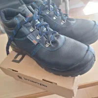 کفش کار ایمنی در حد نو سایز ۴۲ تمیز|کیف، کفش، کمربند|تنکابن, |دیوار