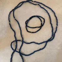 گردنبند و دستبند