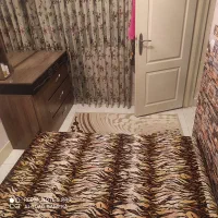 تخت خواب دونفره همراه با میز آرایش و عسلی|تخت و سرویس خواب|کرج, شاهین‌ویلا|دیوار