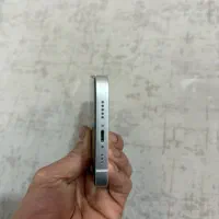 iphone 13 normal|موبایل|پرند, فاز ۲|دیوار