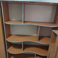 کتابخانه وکمد دست‌ساز