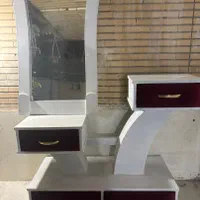 میز آرایش|تخت و سرویس خواب|شاهینشهر, فدک|دیوار