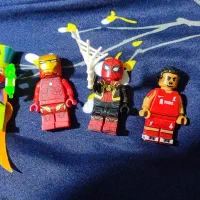 تعدادی مینی فیگور لگو