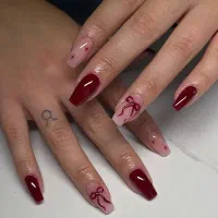 کاشت تخصصی و تضمینی ناخن رایگان|خدمات آرایشگری و زیبایی|مشهد, ولیعصر (شهرک غرب)|دیوار