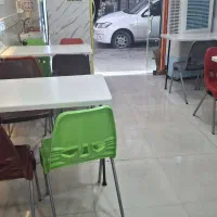 صندلی پلاستیکی