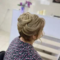 میکاپ و شنیون تخصصی|خدمات آرایشگری و زیبایی|زنجان, |دیوار