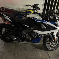 موتور پالس آر اس مدل 1404|موتورسیکلت|تهران, میدان ولیعصر|دیوار