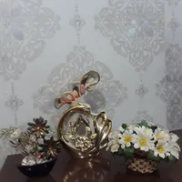 سه عدد گلدان مصنوعی