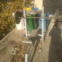 وزنه ورزشی با میز