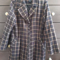 تعدادی لباس دخترانه