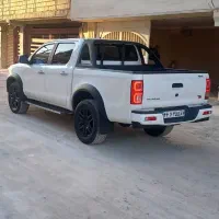 کی ام سی T8 مدل 1402 سفیدKMC T8|خودرو سواری و وانت|شیراز, دروازه قران|دیوار