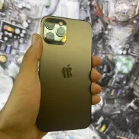 ایفون 12PROMAXرنگ‌مشکی پارت نامبرZAA 256گیگ