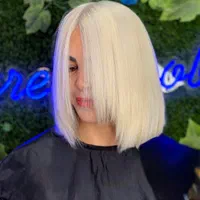 مدل رنگ،لایت وکراتین،کوتاهی،فردائم،فقط هزینه مواد|خدمات آرایشگری و زیبایی|کرج, گلشهر|دیوار