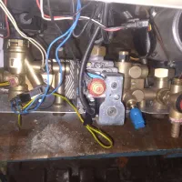 پکیچ آلزان|آبگرمکن، پکیج، شوفاژ|خرمدره, |دیوار