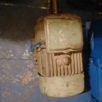 پمپ اب الکتروموتور دینام ۷/۵ اسب المانی خریدوفروش|ماشینآلات صنعتی|تهران, هرندی|دیوار