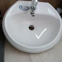 روشویی چینی ایرانی به همراه شیرآلات بهداشتی