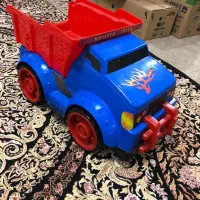 ماشین اسباب بازی