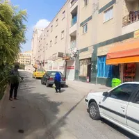 اجاره مغازه ۲۸ متری در B۴|اجارهٔ مغازه و غرفه|فولادشهر, B4|دیوار