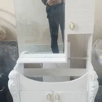 روشویی پایه دار ضدآب با آینه