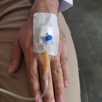 پزشکی پرستاری سرم سوند پانسمان تزریقات در منزل|خدمات آرایشگری و زیبایی|تبریز, |دیوار