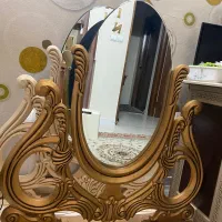 آینه رو میز یا کنسول