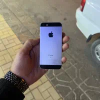 ایفون اس ای ۶۴