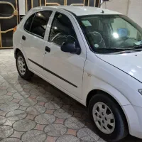 تییا دو مدل ۴۰۱