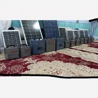 تعدادی پنل های خورشیدی