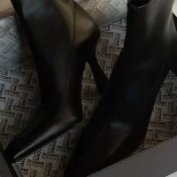 بوت مشکی نو