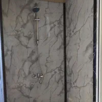 کلبه جنگلی سوئیسی استخردار|اجارهٔ کوتاهمدت ویلا و باغ|زیرآب, |دیوار