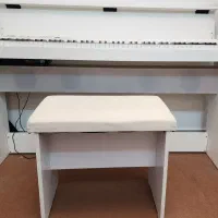 پیانو کرگ lp380 ژاپنی|پیانو، کیبورد، آکاردئون|شیراز, شهرک امیر کبیر|دیوار