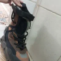 یک جفت اسکیت حرفه ای|دوچرخه، اسکیت، اسکوتر|مشهد, سیسآباد|دیوار