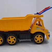 کامیون اسباب بازی